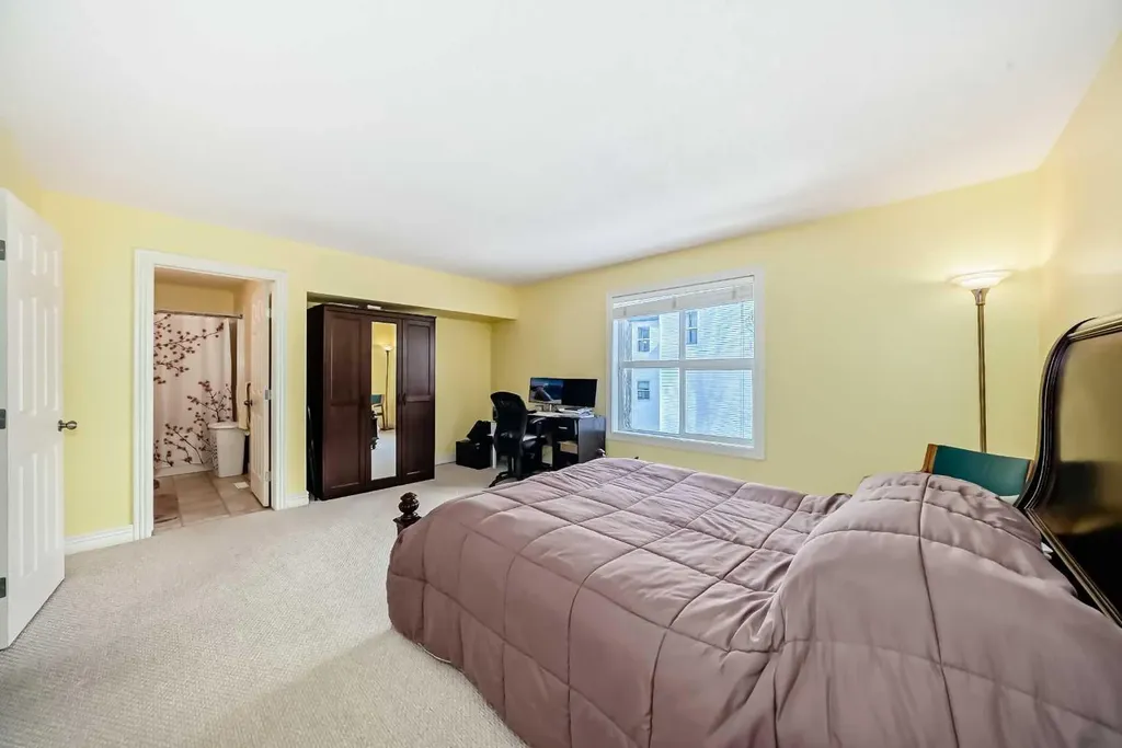 187 Bridlewood View SW Calgary AB T2Y 3X7