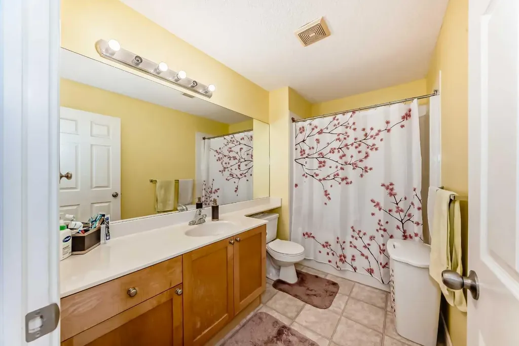 187 Bridlewood View SW Calgary AB T2Y 3X7