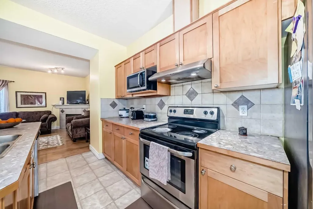 187 Bridlewood View SW Calgary AB T2Y 3X7