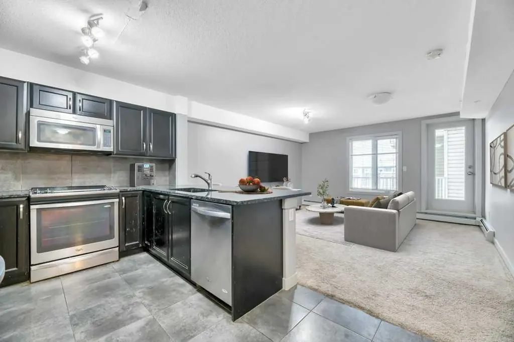 6118 80 Avenue NE Calgary AB T3J 0S6