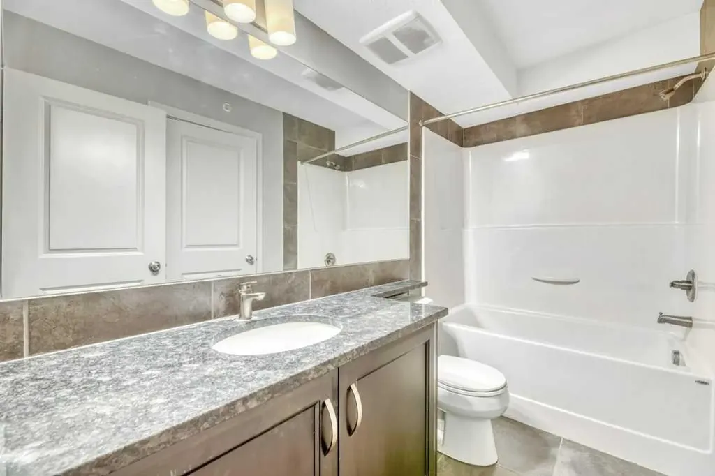 6118 80 Avenue NE Calgary AB T3J 0S6