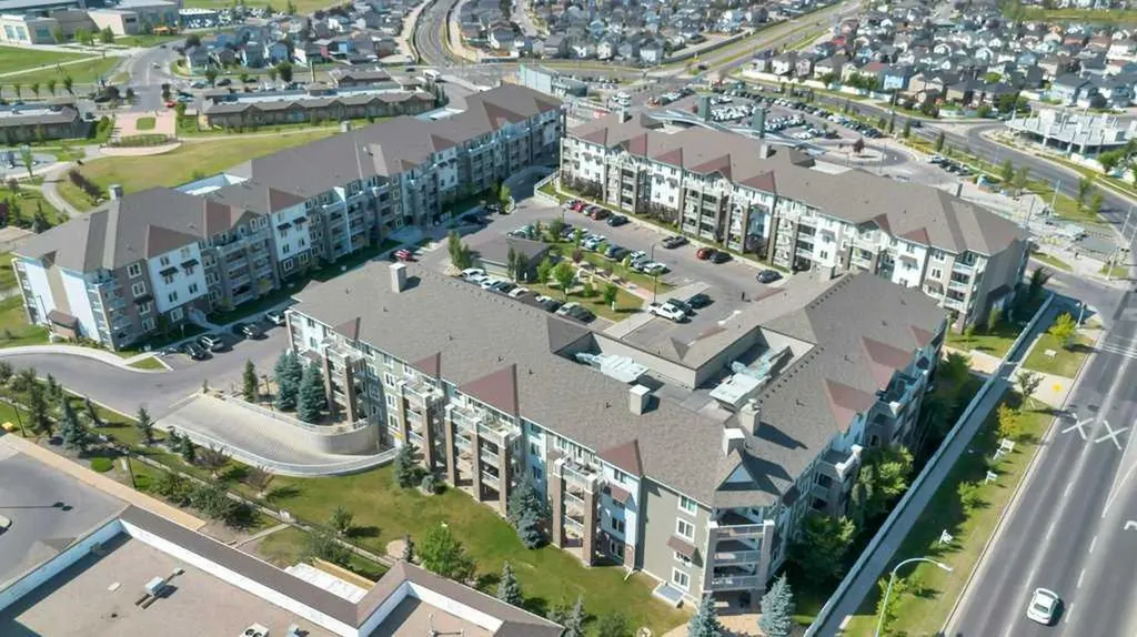 6118 80 Avenue NE Calgary AB T3J 0S6