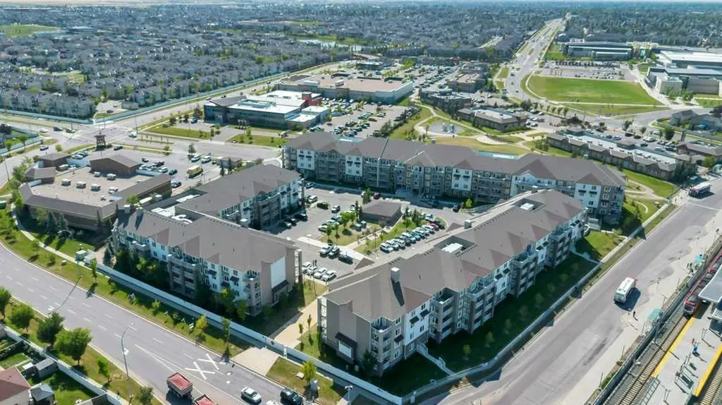 6118 80 Avenue NE Calgary AB T3J 0S6