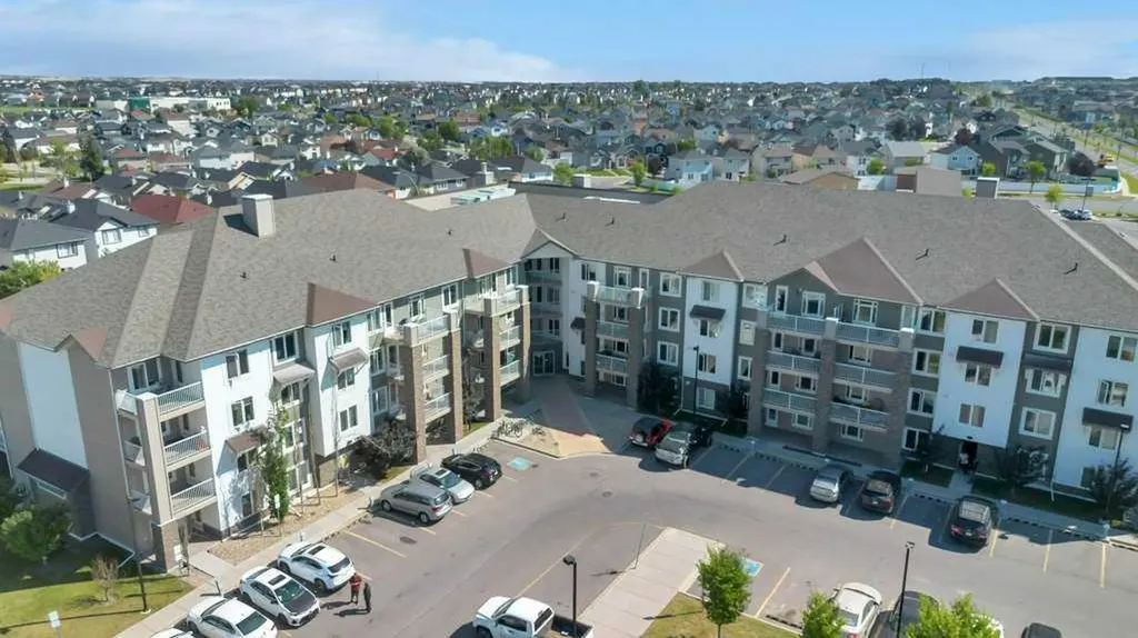6118 80 Avenue NE Calgary AB T3J 0S6