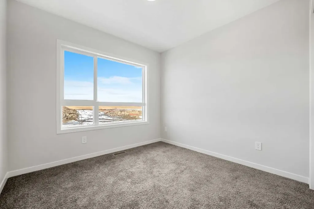 213 Bridgeport Gate Chestermere AB T1X 3E2