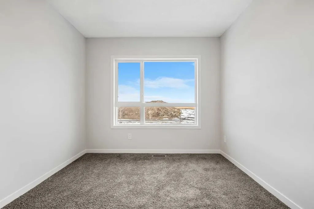 213 Bridgeport Gate Chestermere AB T1X 3E2