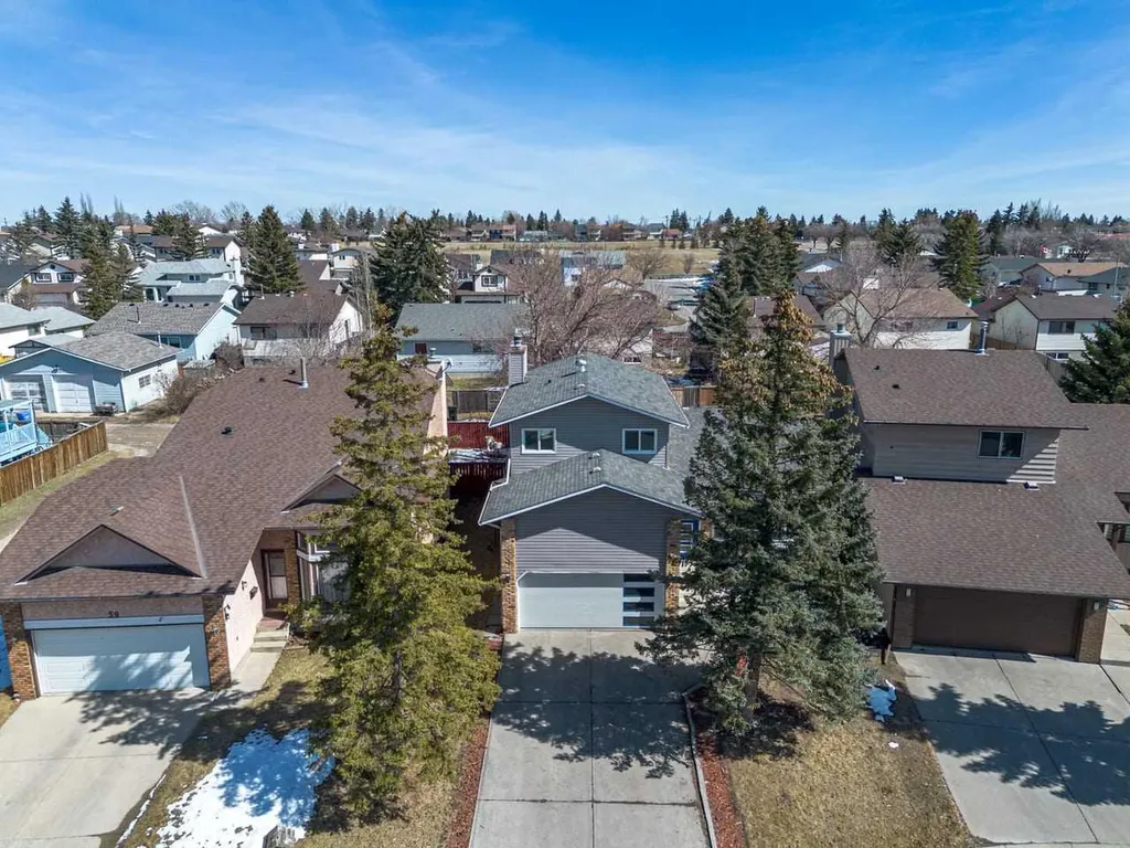 55 Whitehaven Crescent NE Calgary AB T1Y6C4