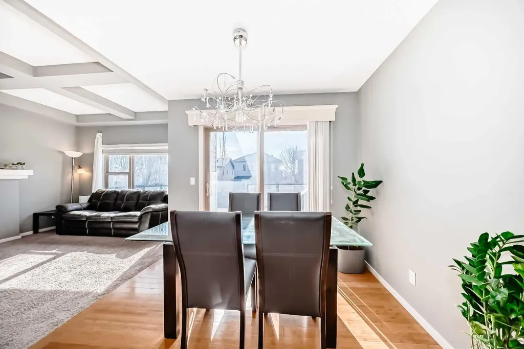 136 Sage Valley Drive NW Calgary AB T3R 0E4