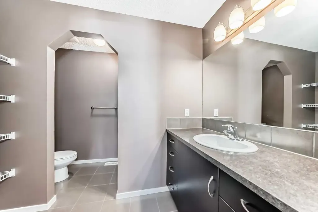 136 Sage Valley Drive NW Calgary AB T3R 0E4