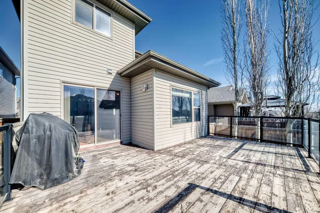 136 Sage Valley Drive NW Calgary AB T3R 0E4