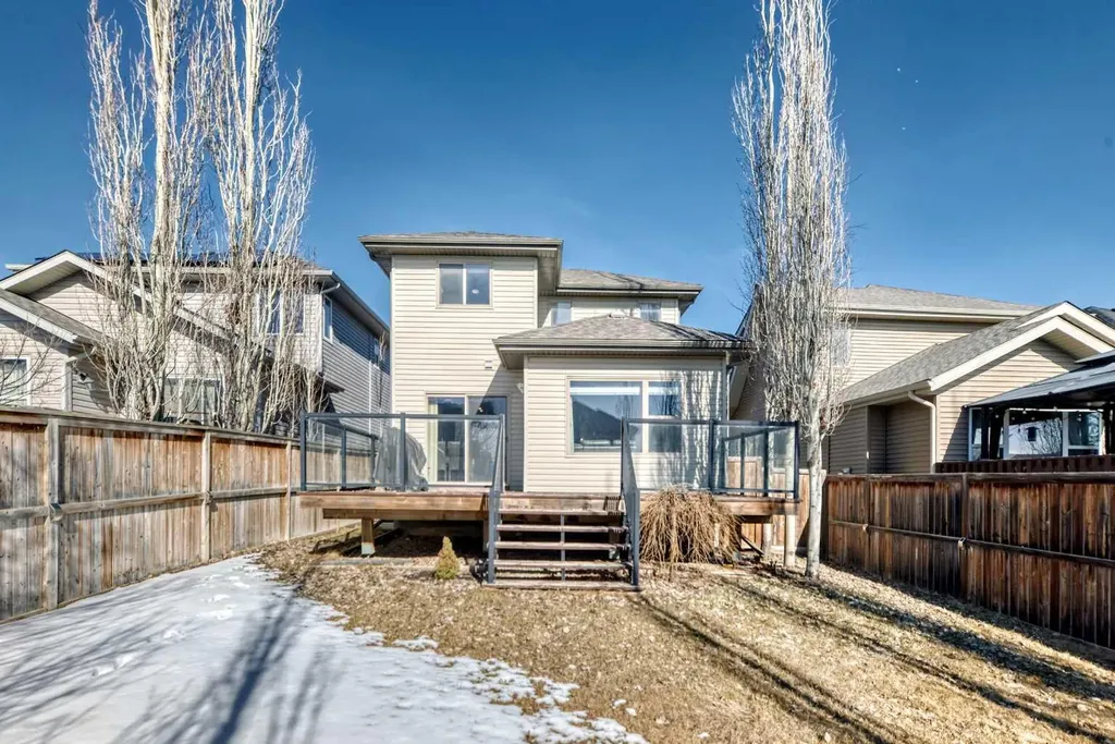 136 Sage Valley Drive NW Calgary AB T3R 0E4