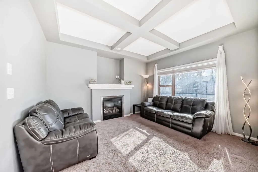 136 Sage Valley Drive NW Calgary AB T3R 0E4