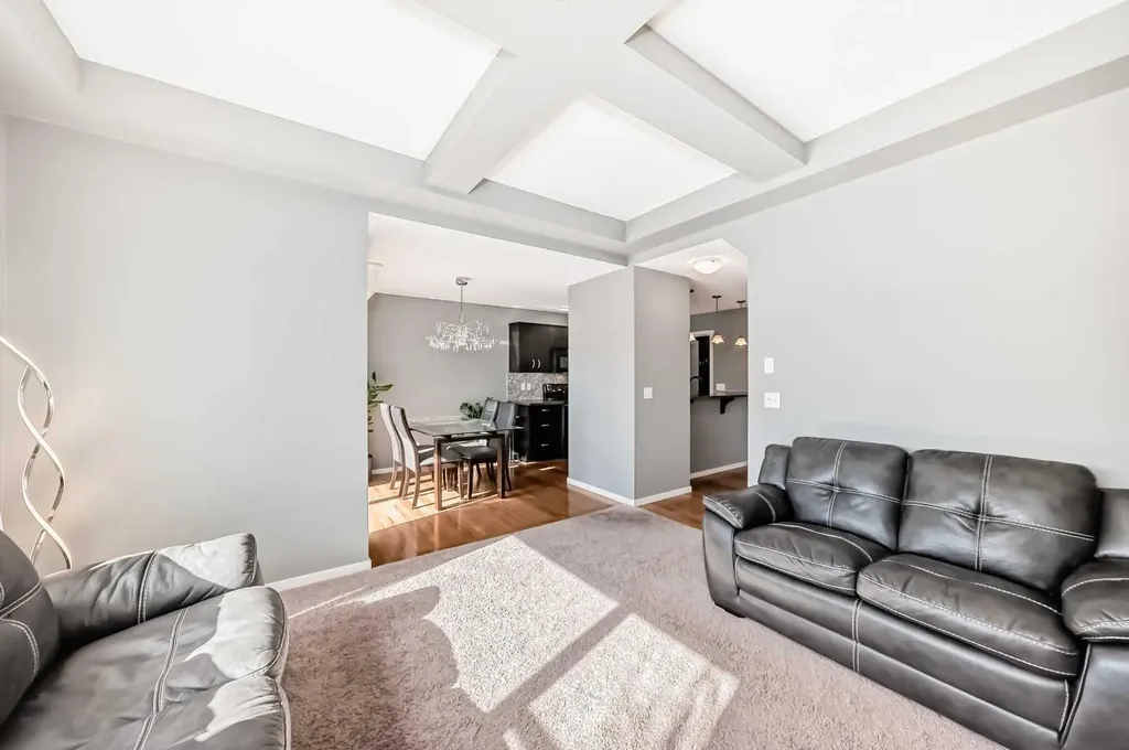 136 Sage Valley Drive NW Calgary AB T3R 0E4