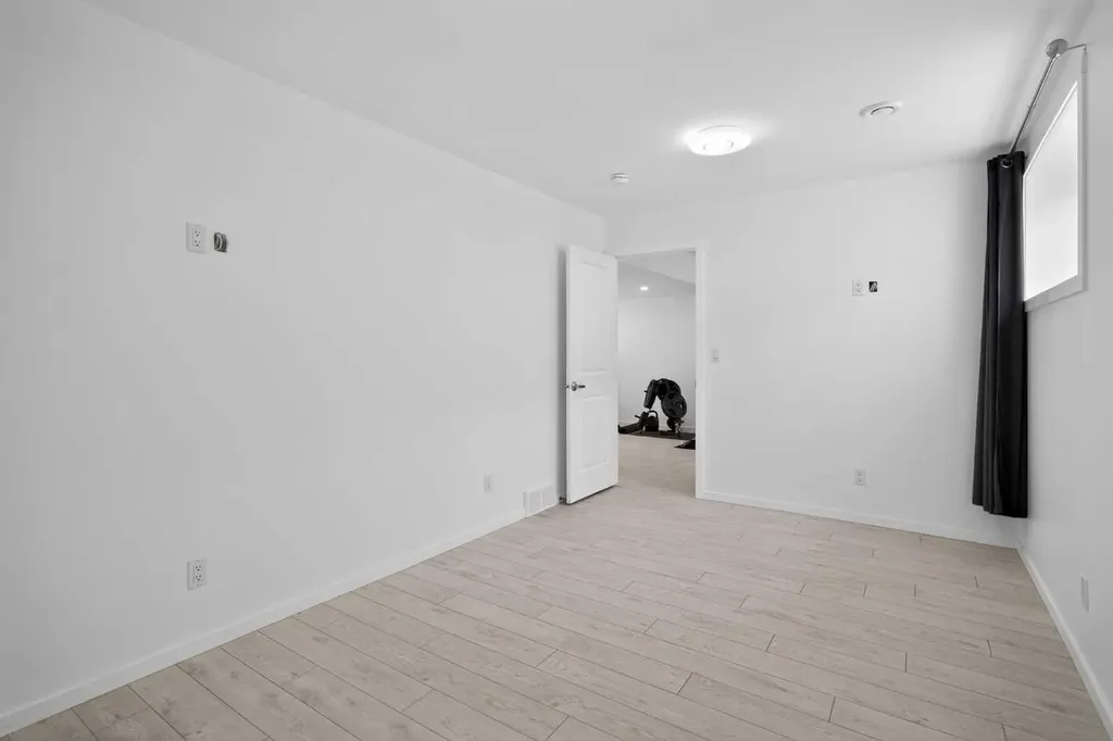 154 Yorkstone Way SW Calgary AB T2X 4S3