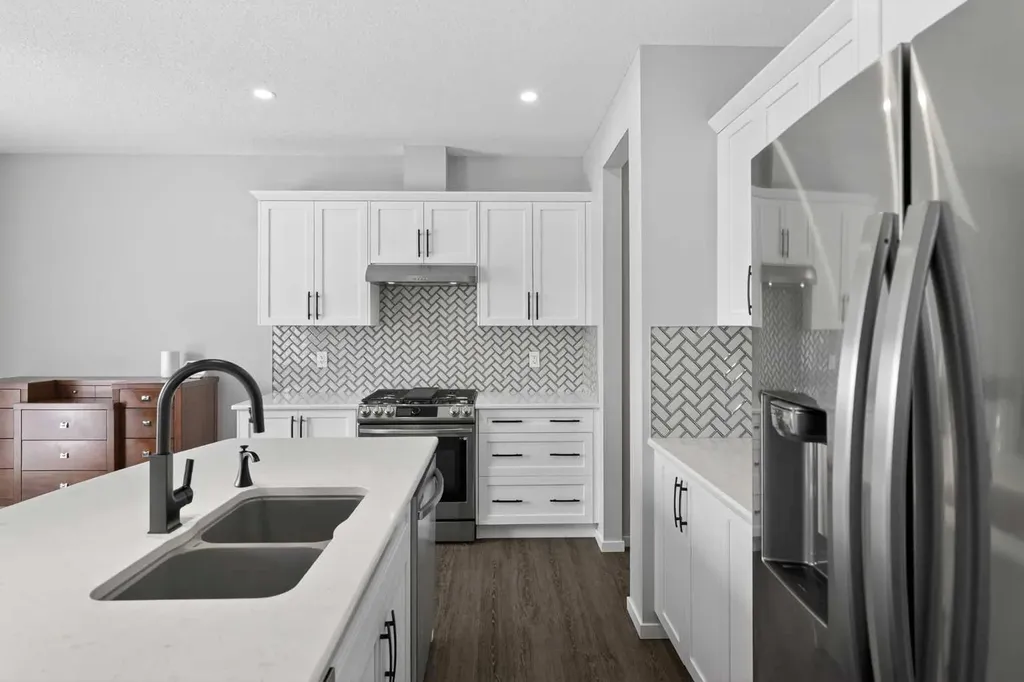 154 Yorkstone Way SW Calgary AB T2X 4S3