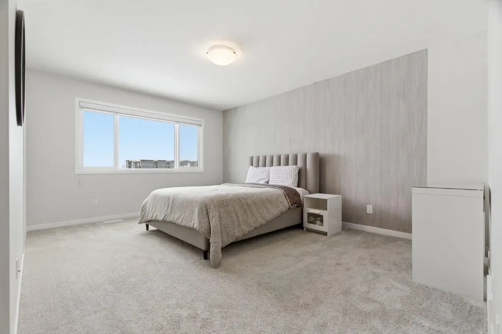 54 Belmont Manor SW Calgary AB T2X 5E4