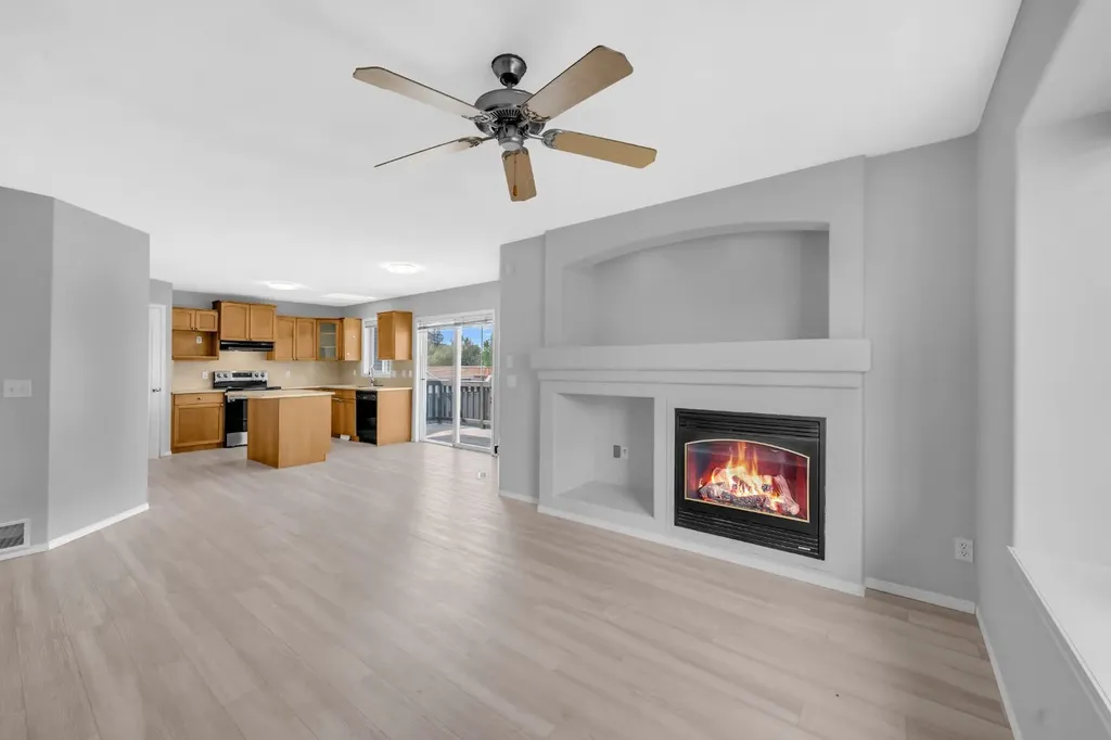 171 Willowbrook Drive NW Airdrie AB T4B 2W5