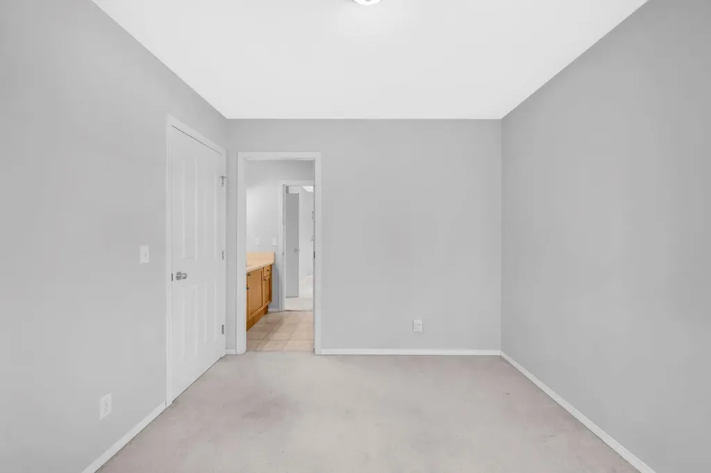 171 Willowbrook Drive NW Airdrie AB T4B 2W5