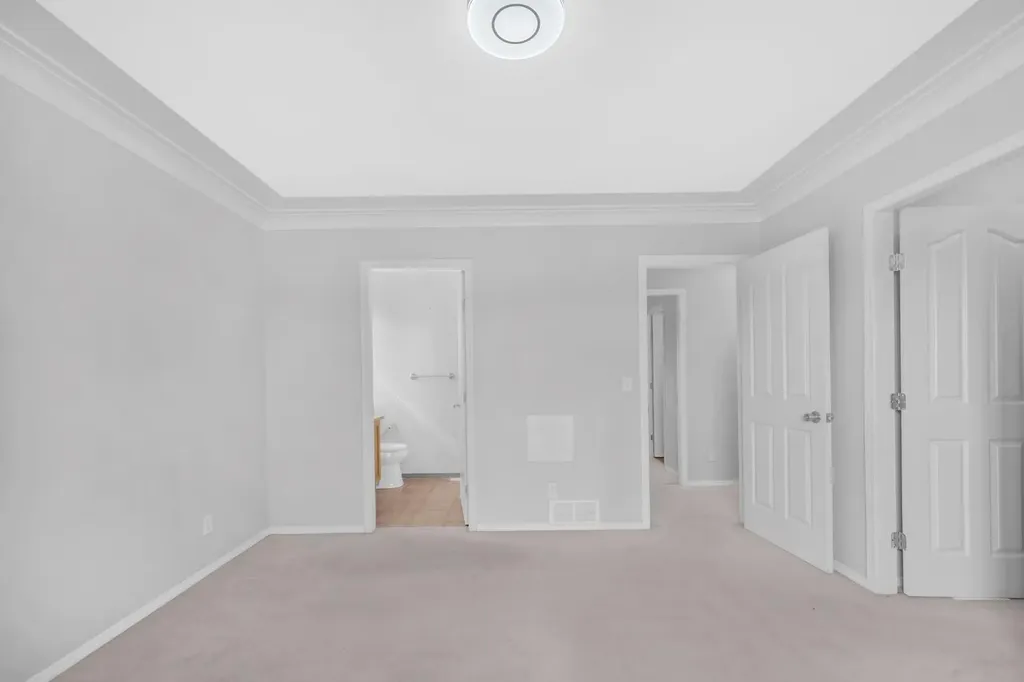 171 Willowbrook Drive NW Airdrie AB T4B 2W5