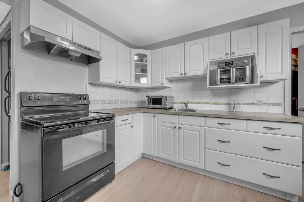 171 Willowbrook Drive NW Airdrie AB T4B 2W5