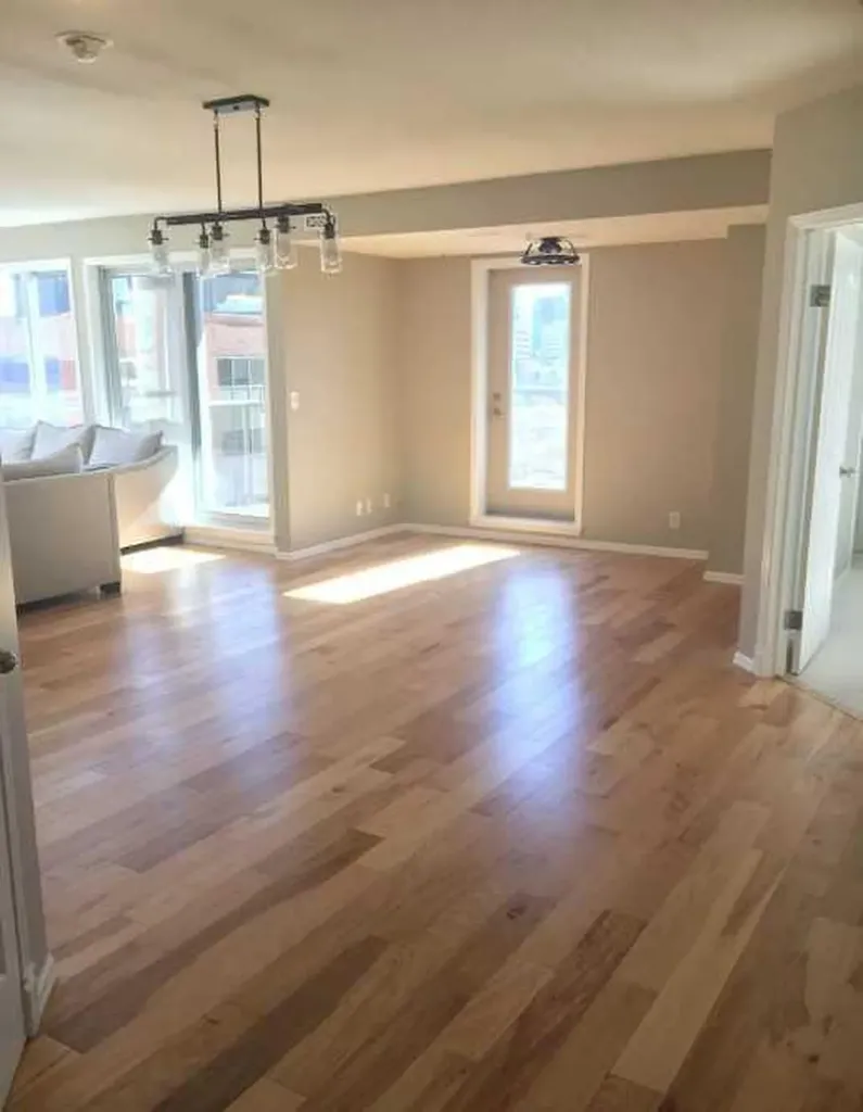 683 10 Street SW Calgary AB T2P5G3