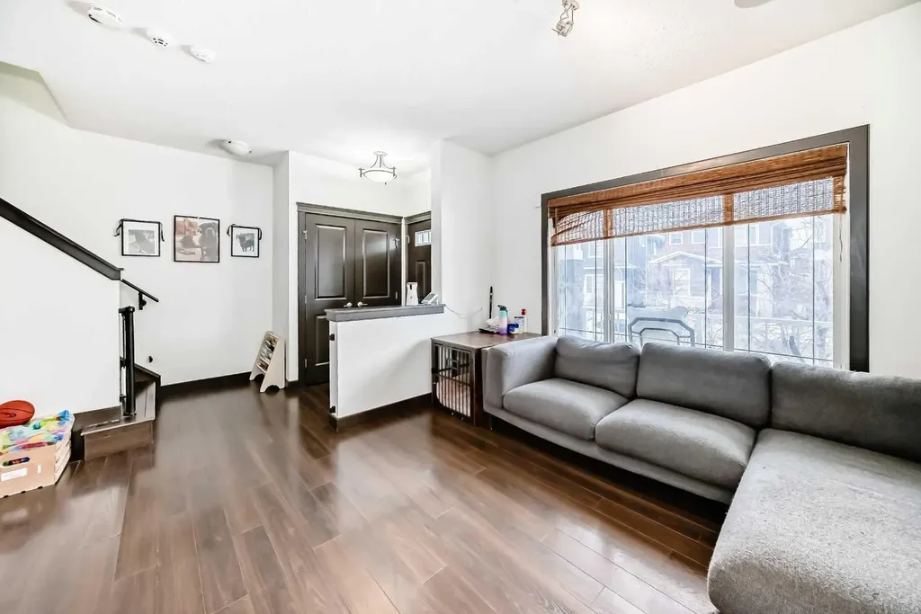17 Redstone Common NE Calgary AB T3N 0K3