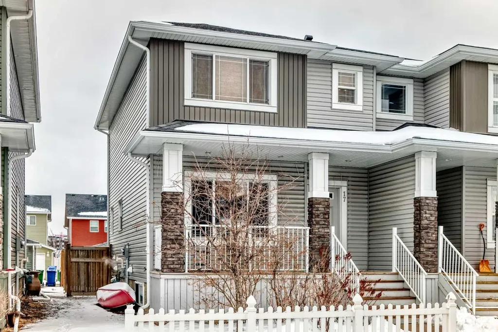 17 Redstone Common NE Calgary AB T3N 0K3