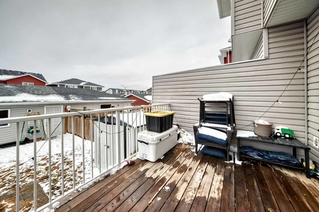17 Redstone Common NE Calgary AB T3N 0K3