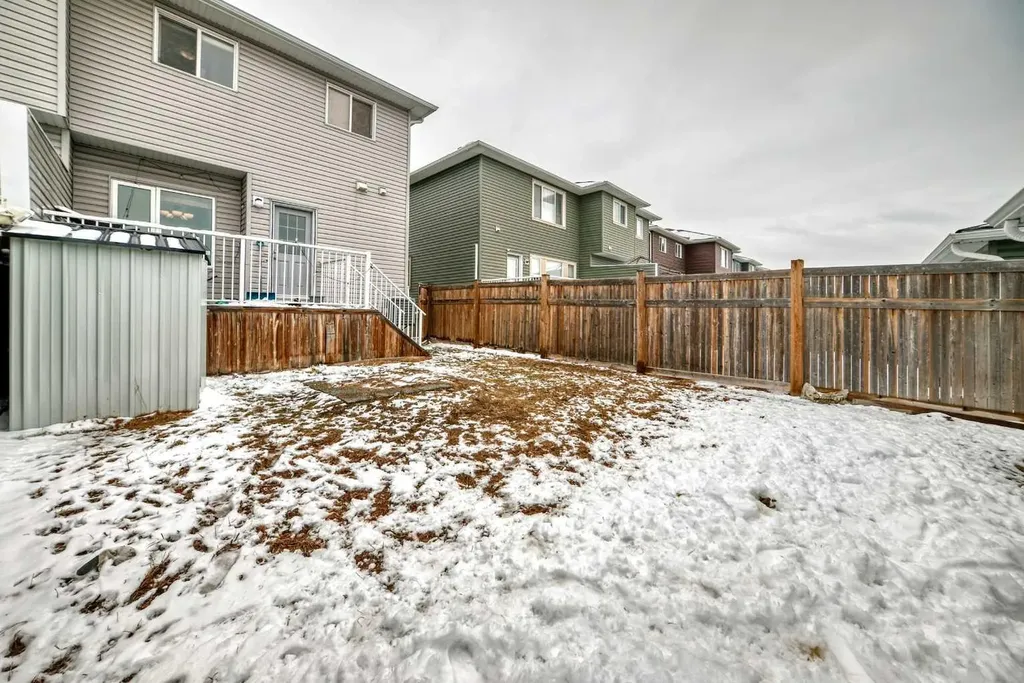 17 Redstone Common NE Calgary AB T3N 0K3