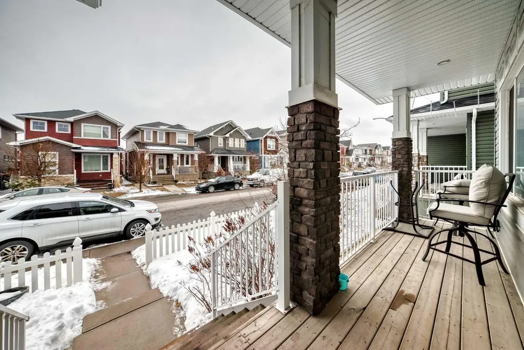 17 Redstone Common NE Calgary AB T3N 0K3