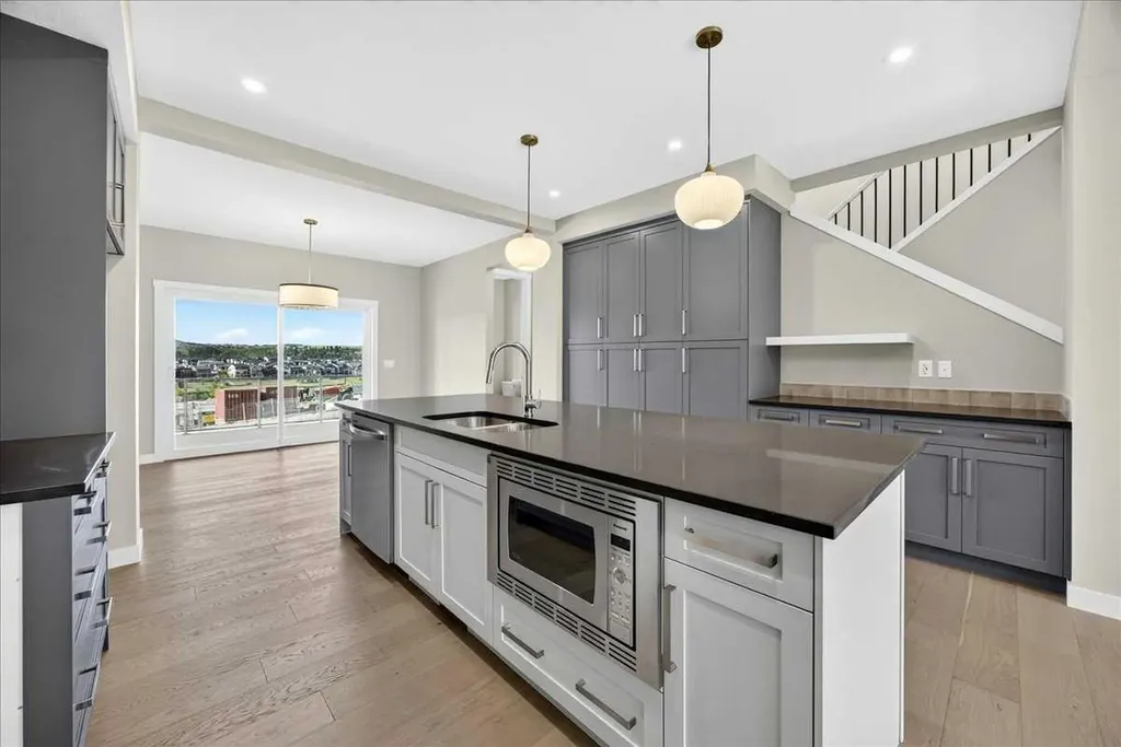 152 Crimson Ridge Place Calgary AB T3L 0K4