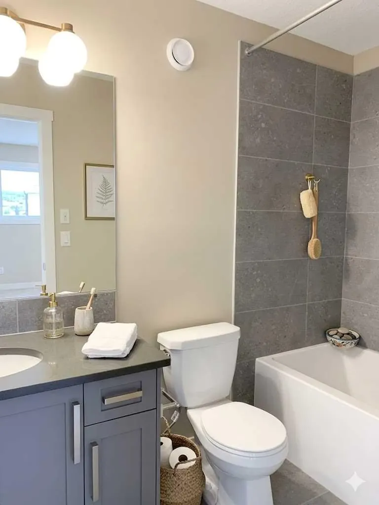 152 Crimson Ridge Place Calgary AB T3L 0K4