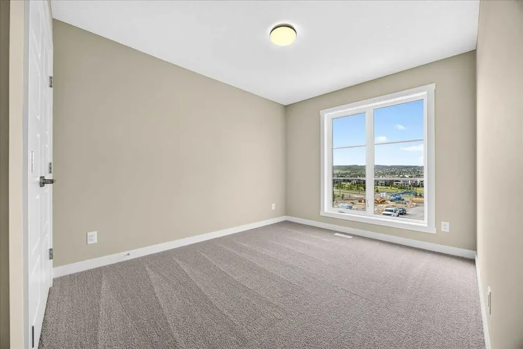 152 Crimson Ridge Place Calgary AB T3L 0K4