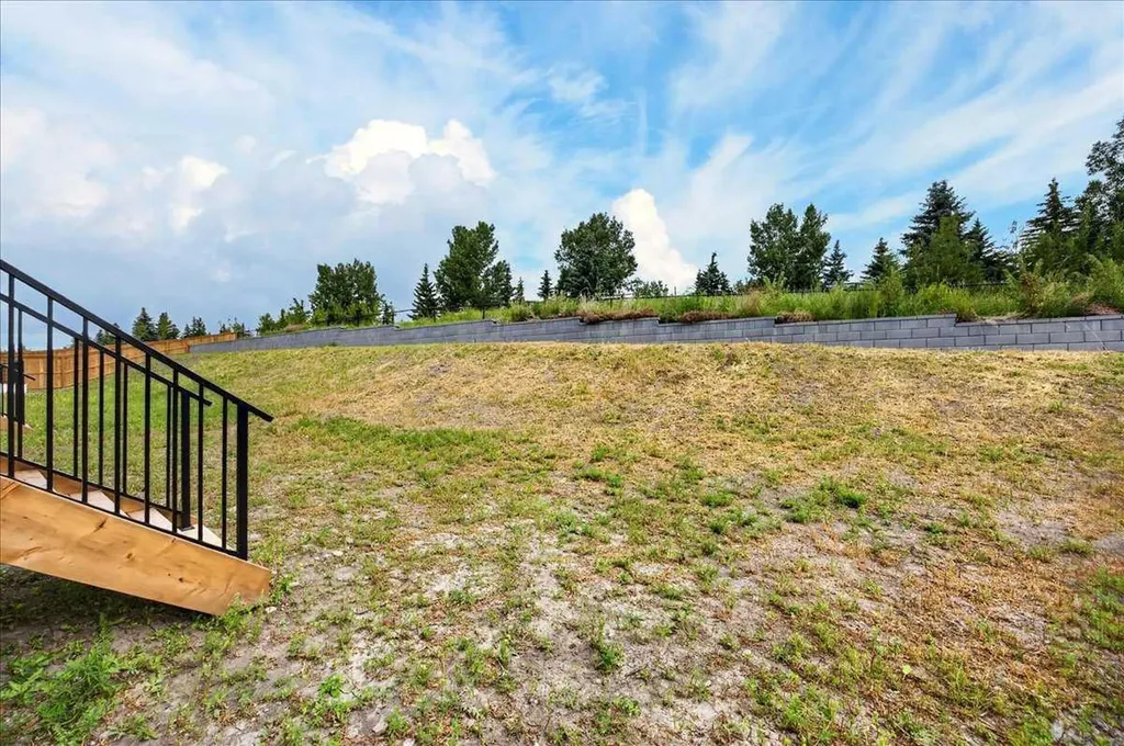 152 Crimson Ridge Place Calgary AB T3L 0K4