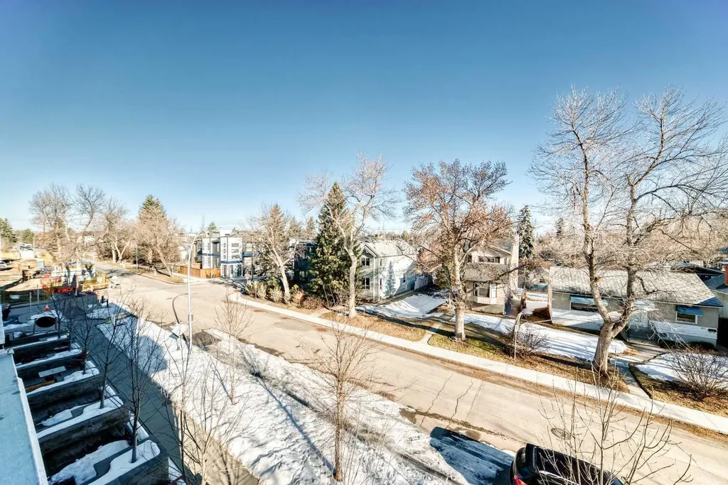 1740 9 Street NW Calgary AB T2M4Z5