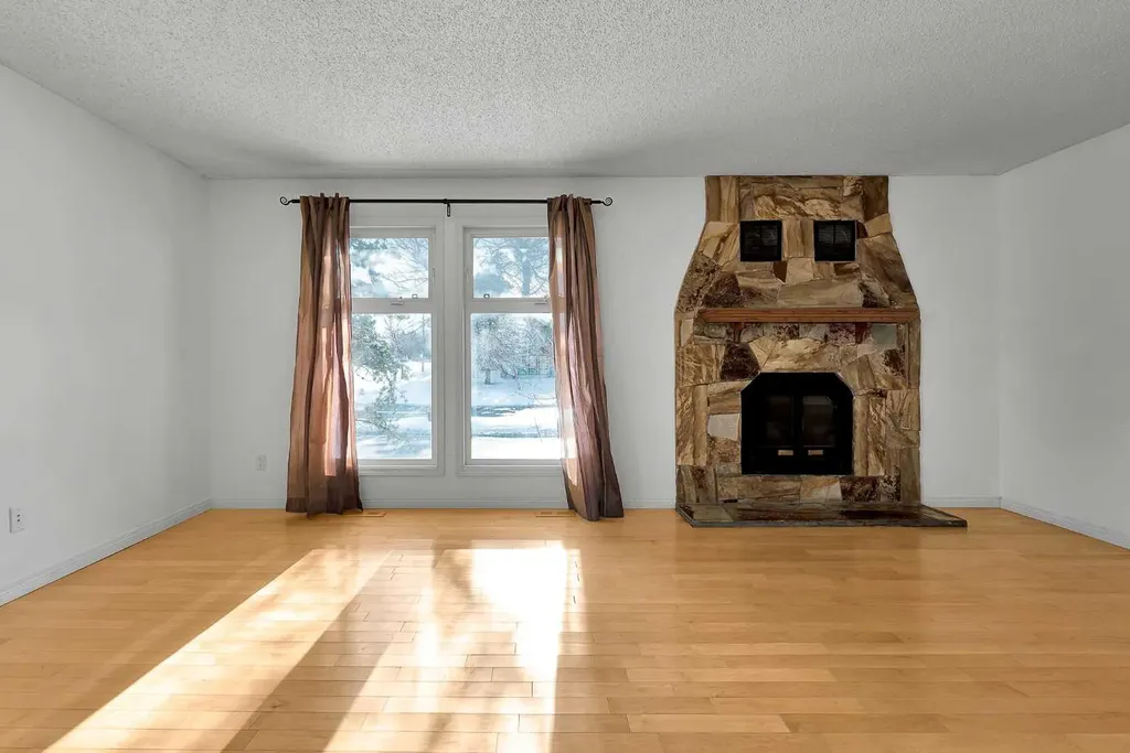 295 Edgepark Boulevard NW Calgary AB T3A4K4