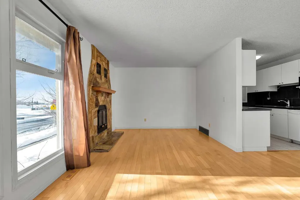 295 Edgepark Boulevard NW Calgary AB T3A4K4