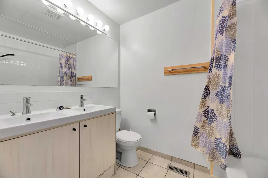 295 Edgepark Boulevard NW Calgary AB T3A4K4