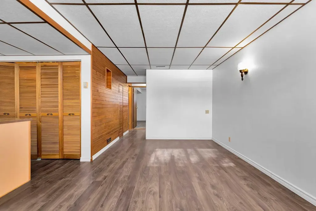 295 Edgepark Boulevard NW Calgary AB T3A4K4