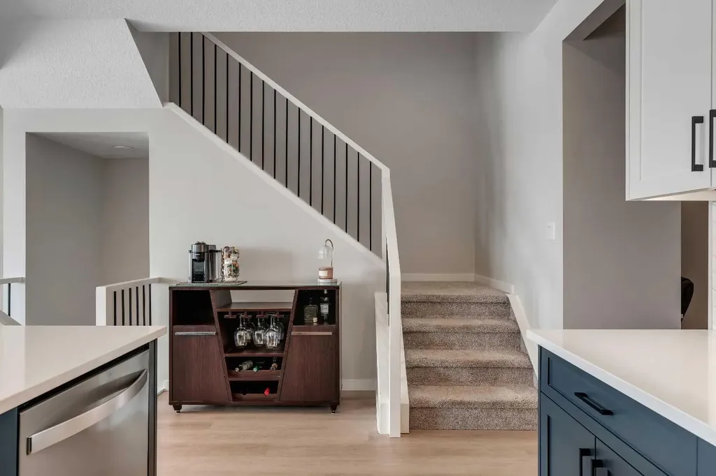 23 Savoy Terrace SE Calgary AB T3S 0C6