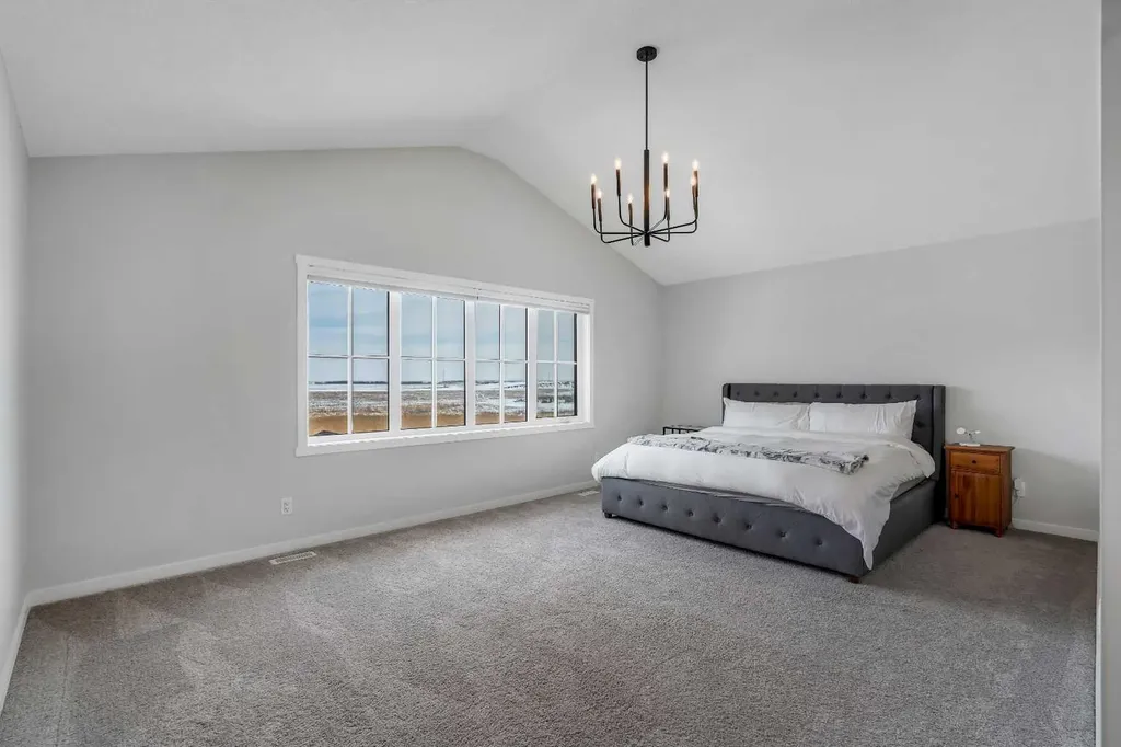 23 Savoy Terrace SE Calgary AB T3S 0C6