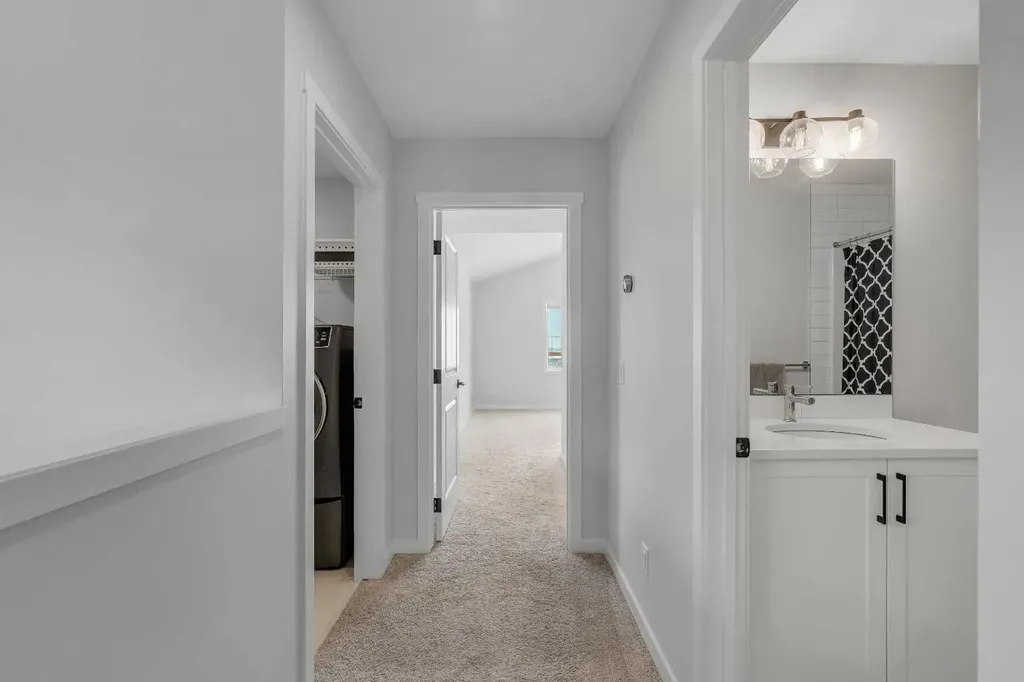 23 Savoy Terrace SE Calgary AB T3S 0C6