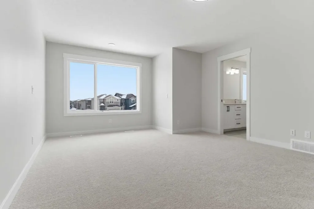 358 Corner Glen Way NE Calgary AB T3N 2P1