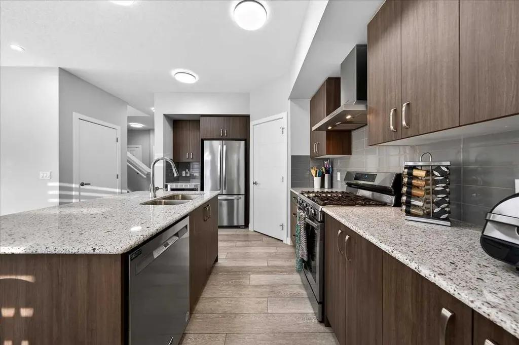 17 Belmont Green SW Calgary AB T2X5E3