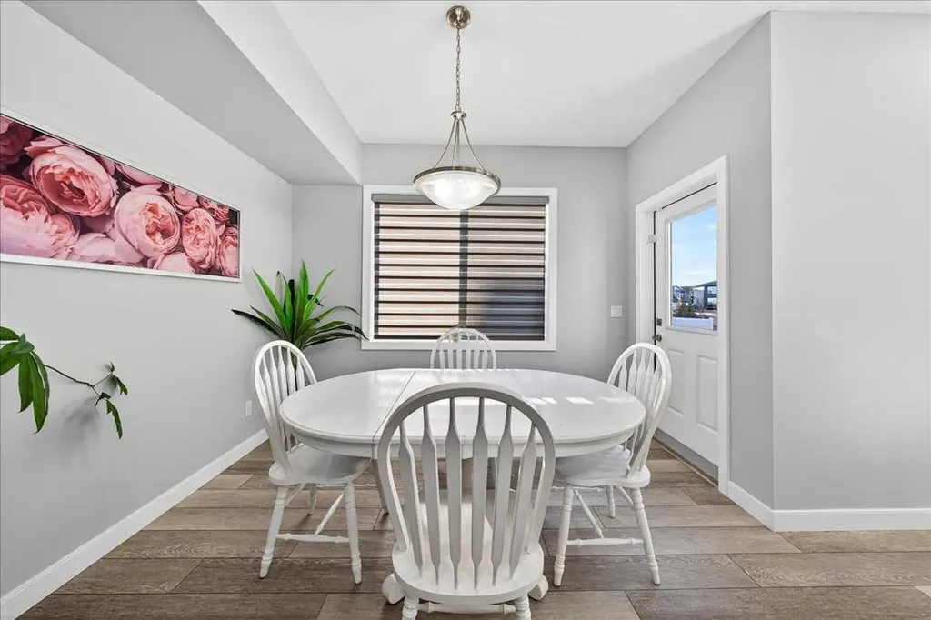 17 Belmont Green SW Calgary AB T2X5E3