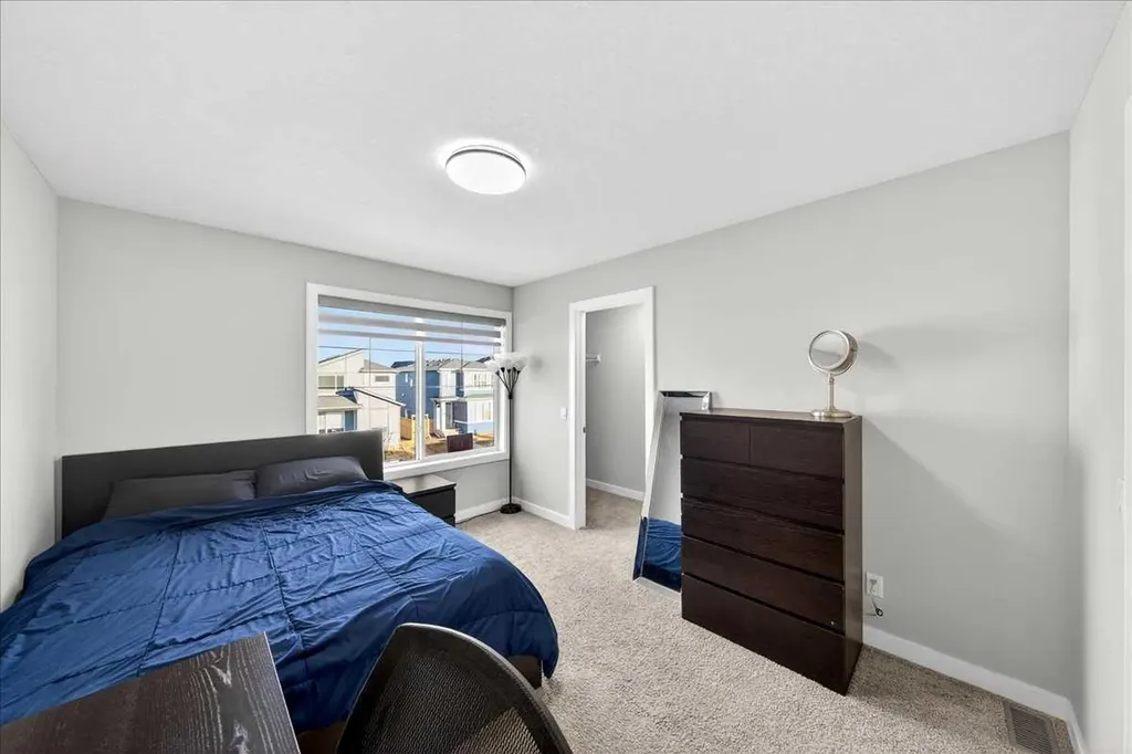17 Belmont Green SW Calgary AB T2X5E3