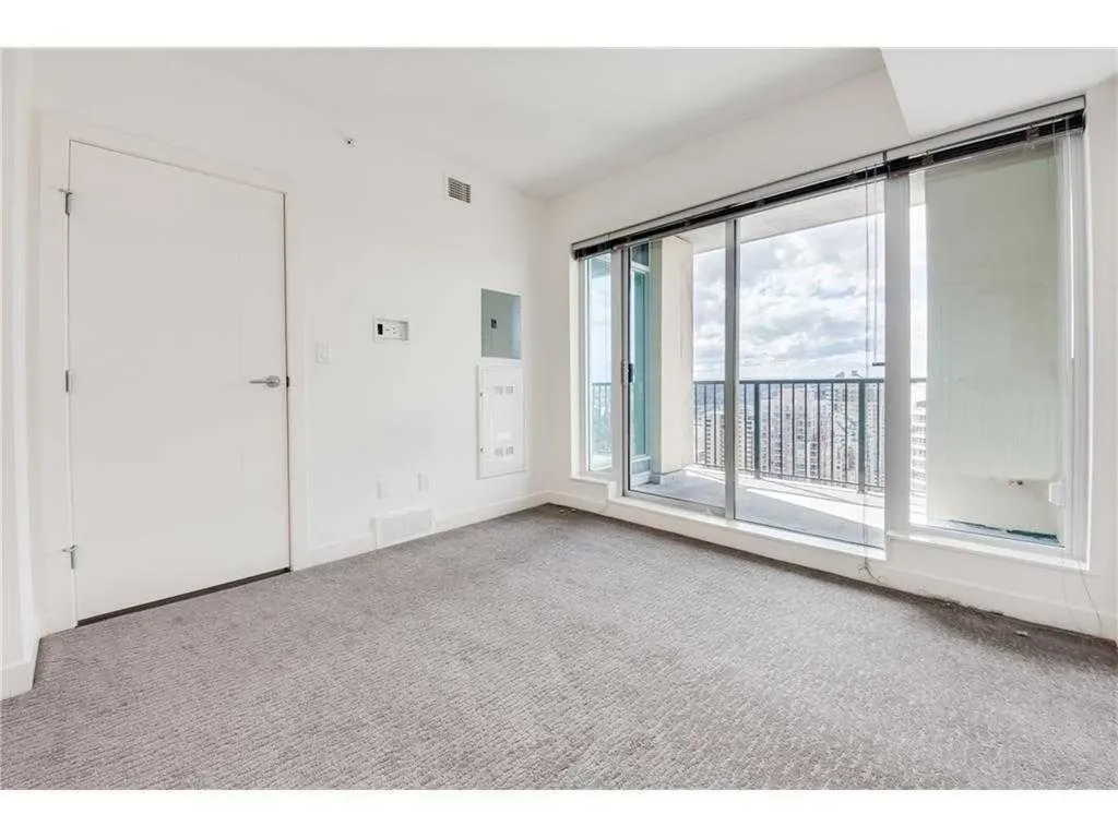 930 6 Avenue SW Calgary AB T2P 1J3