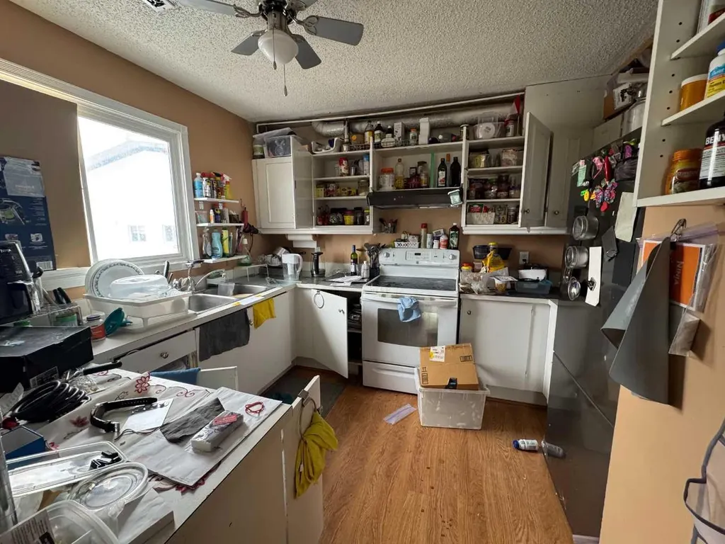 3705 Fonda Way SE Calgary AB T2A 6G9