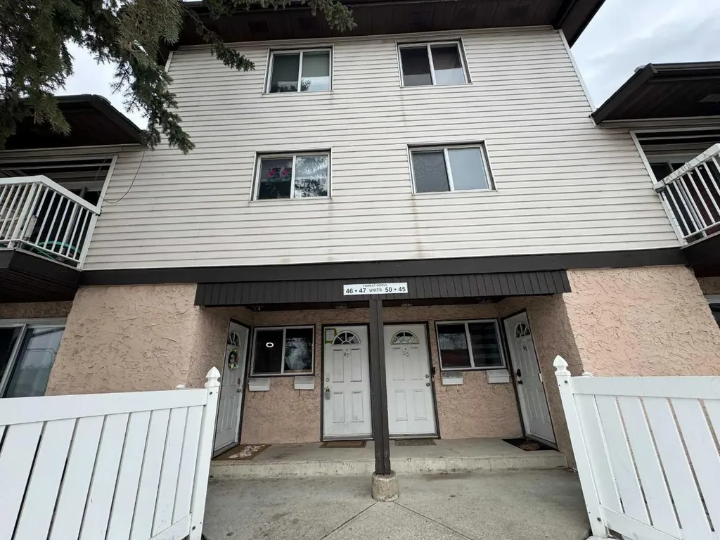 3705 Fonda Way SE Calgary AB T2A 6G9