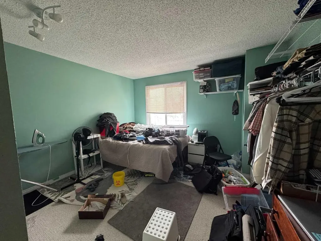 3705 Fonda Way SE Calgary AB T2A 6G9